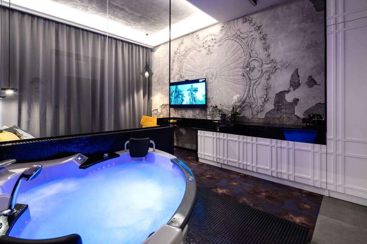 Starowislna Vip Apartamenty Jacuzzi Krasków Exterior foto