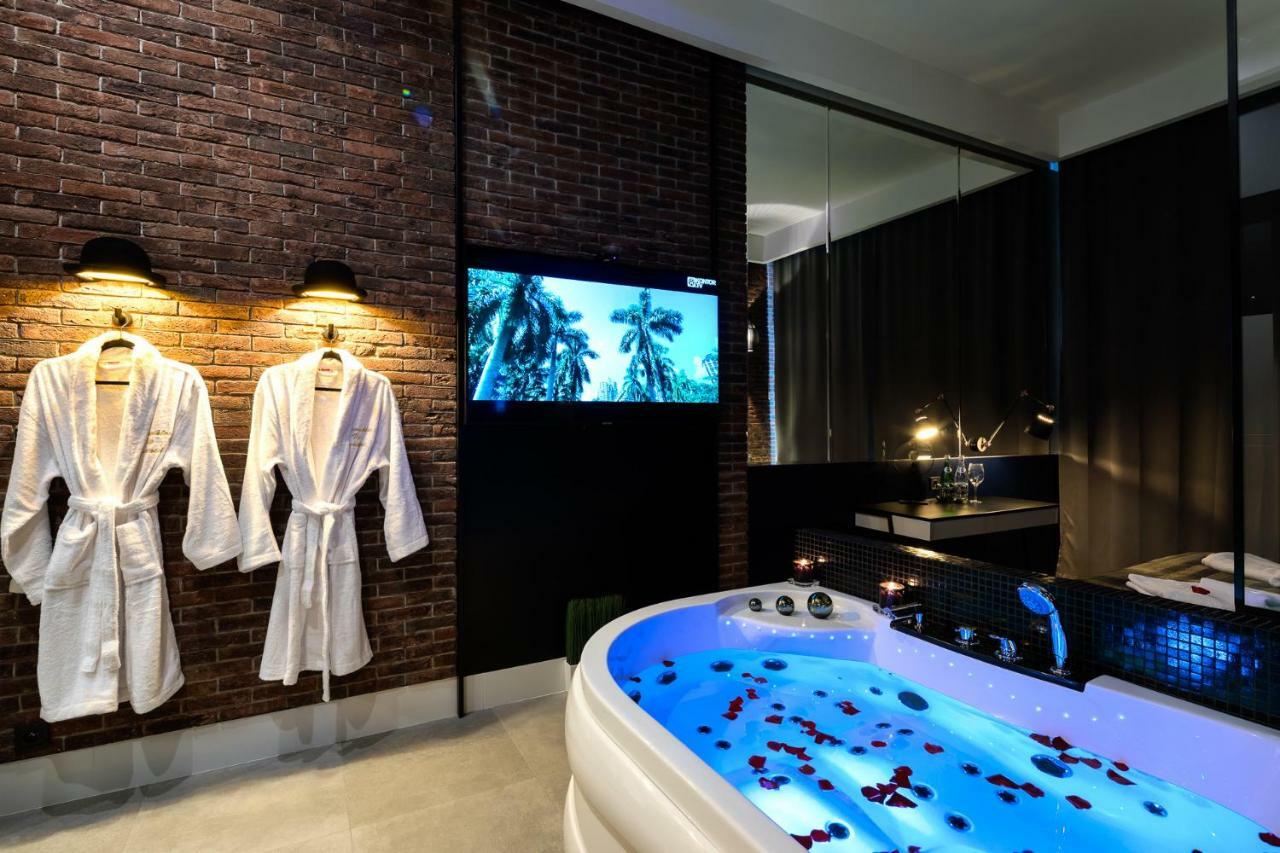 Starowislna Vip Apartamenty Jacuzzi Krasków Exterior foto