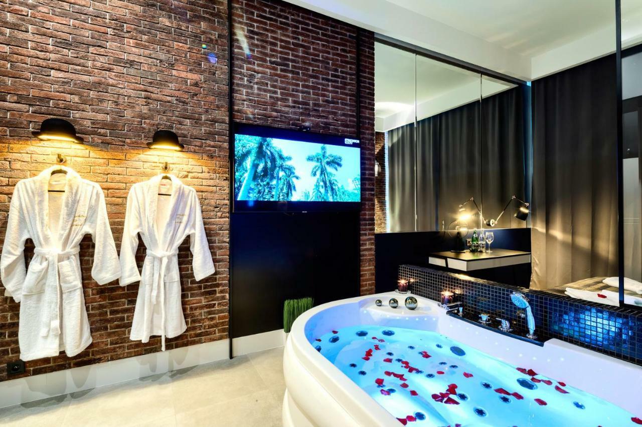 Starowislna Vip Apartamenty Jacuzzi Krasków Exterior foto